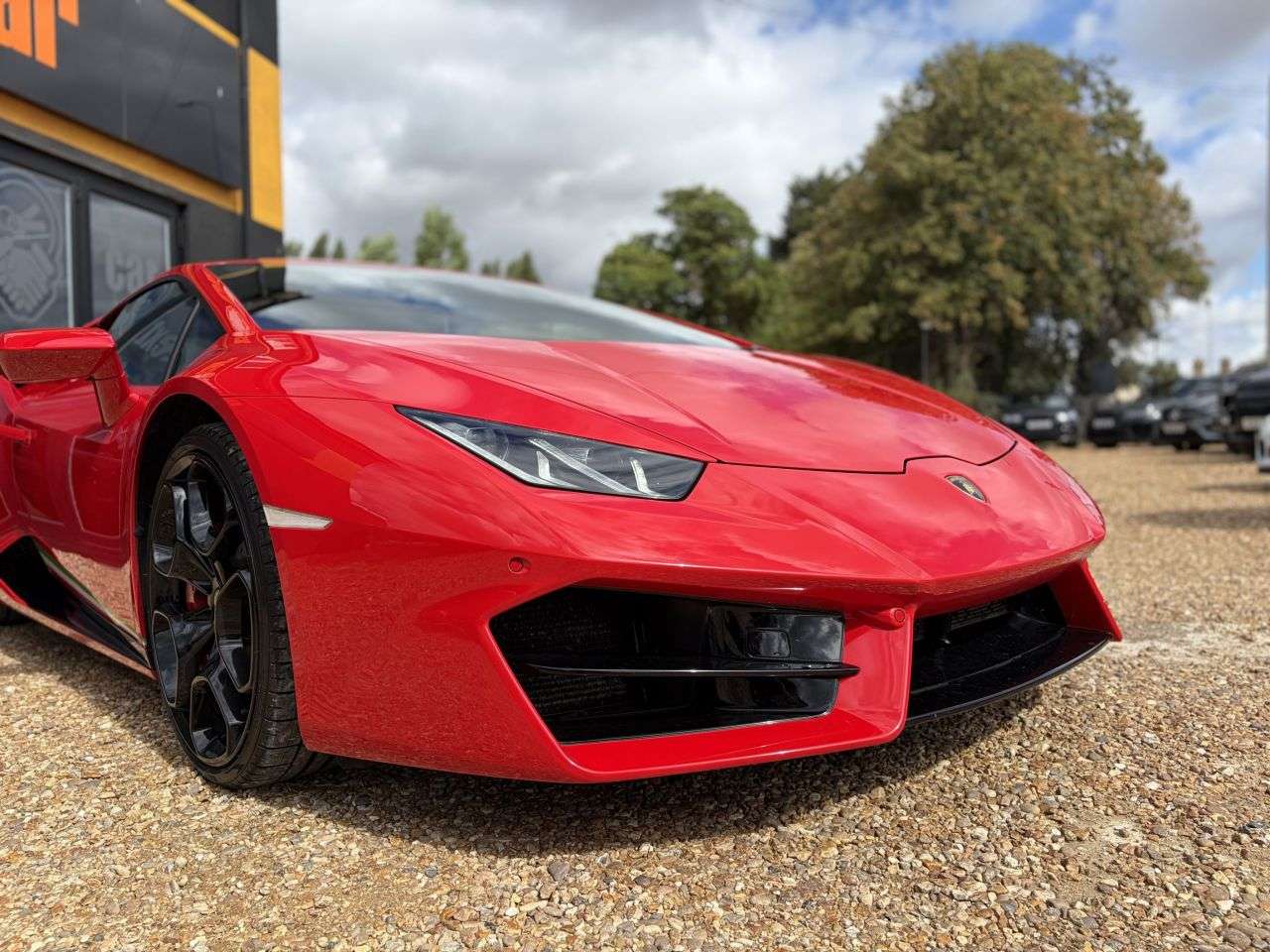 A 2021 LAMBORGHINI HURACAN 5.2 V10 LP 580-2 LDF Euro 6 (s/s) 2dr bhp FRONT LIFTING SYSTEM + REVERSE CA A 2021 LAMBORGHINI HURACAN 5.2 V10 LP 580-2 LDF Euro 6 (s/s) 2dr bhp FRONT LIFTING SYSTEM + REVERSE CA