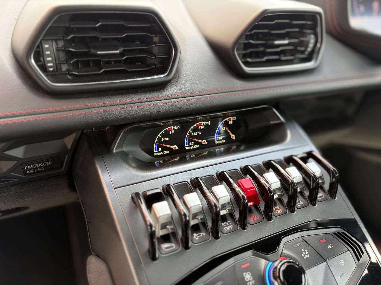 2021 LAMBORGHINI HURACAN 2021 LAMBORGHINI HURACAN