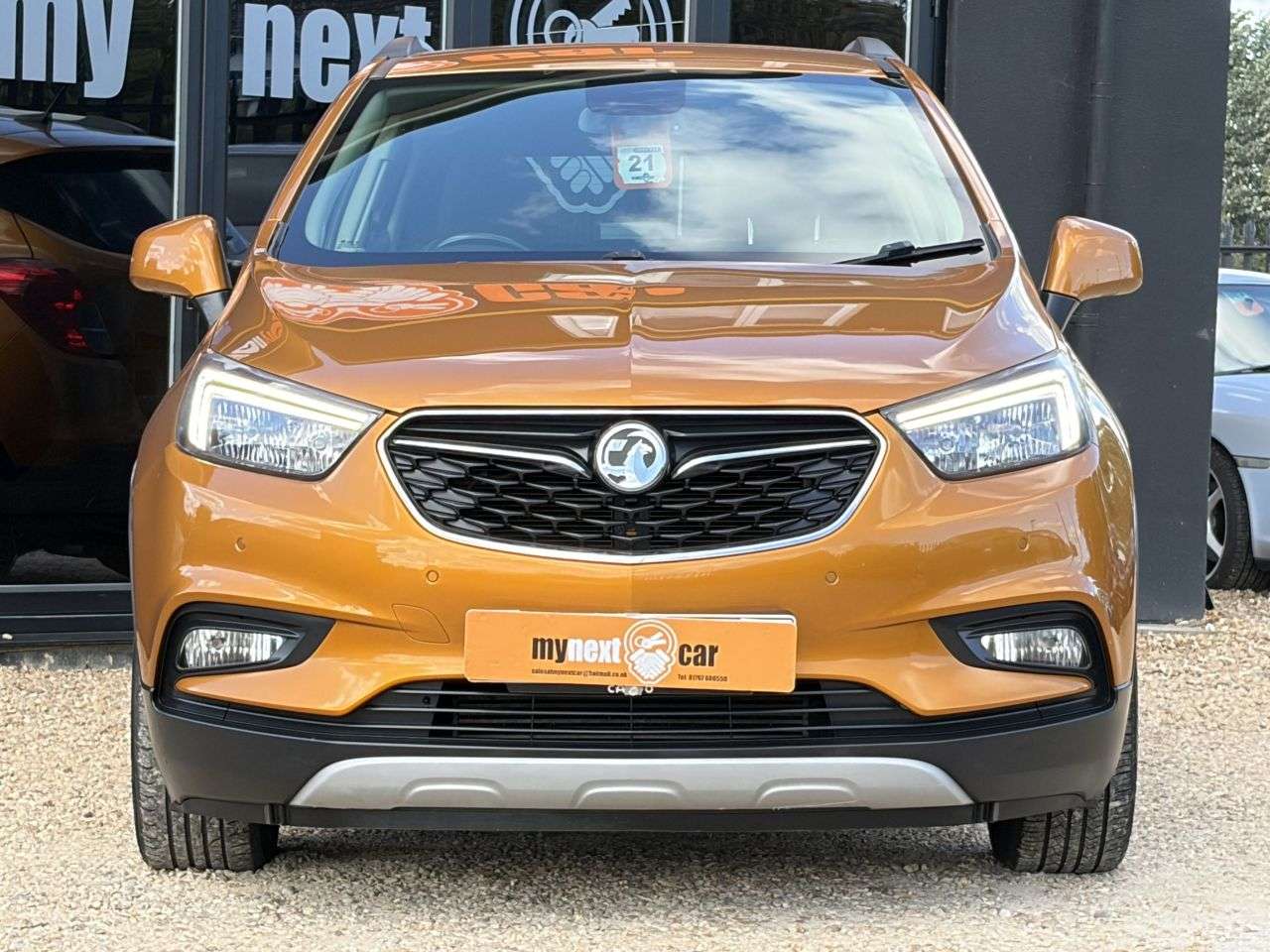 A 2018 VAUXHALL MOKKA X 1.4i Turbo Design Nav SUV 5dr Petrol Auto Euro 6 (140 ps) AUTOMATIC + FULL A 2018 VAUXHALL MOKKA X 1.4i Turbo Design Nav SUV 5dr Petrol Auto Euro 6 (140 ps) AUTOMATIC + FULL