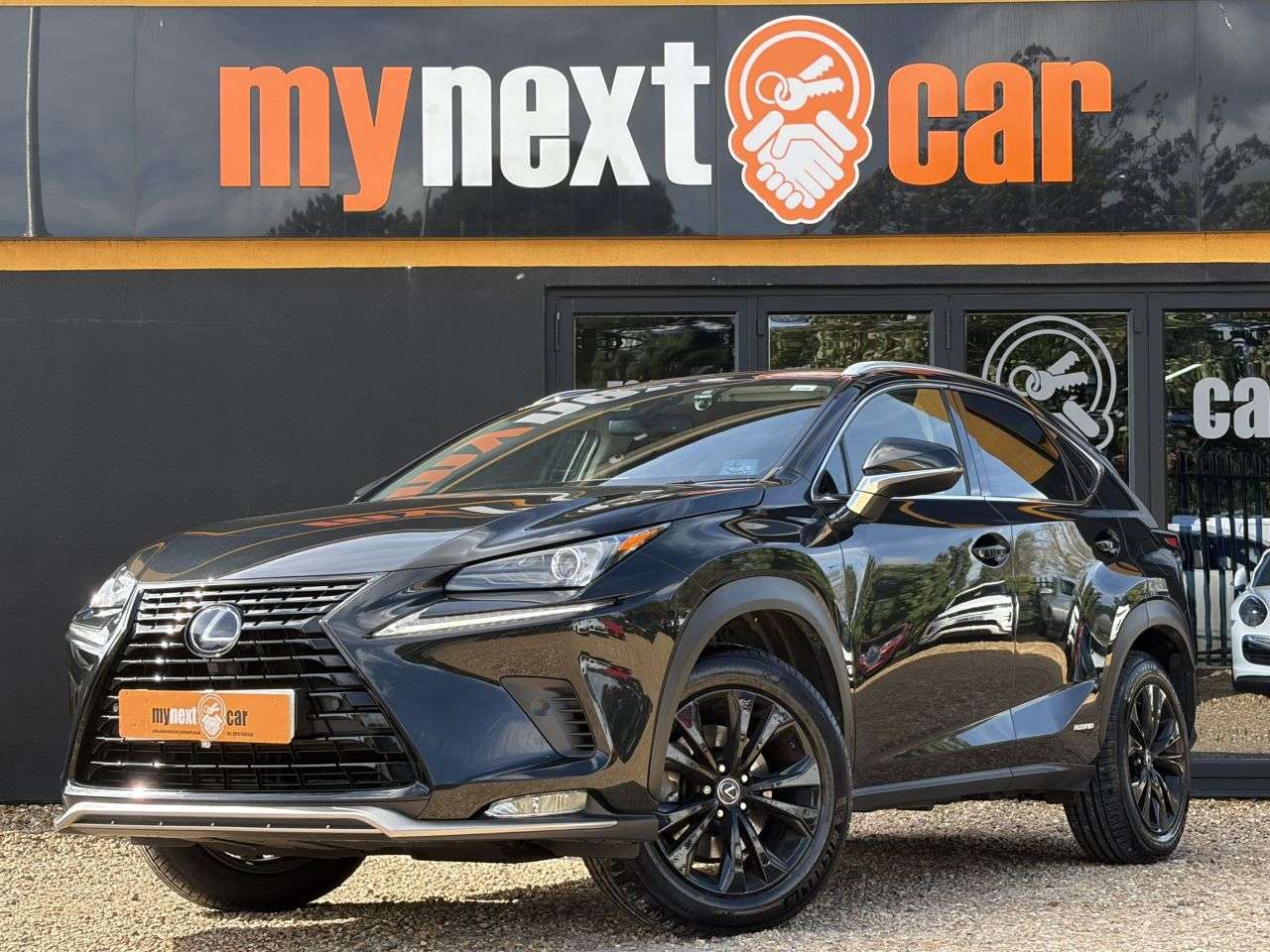 A 2020 LEXUS NX 2.5 300h GPF SUV 5dr Petrol Hybrid E-CVT 4WD Euro 6 (s/s) (197 ps) FULL LEA A 2020 LEXUS NX 2.5 300h GPF SUV 5dr Petrol Hybrid E-CVT 4WD Euro 6 (s/s) (197 ps) FULL LEA