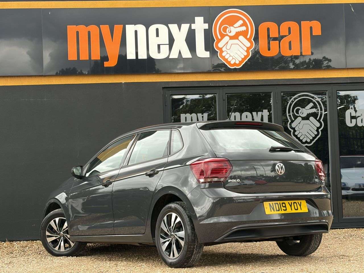 2019 VOLKSWAGEN POLO 2019 VOLKSWAGEN POLO