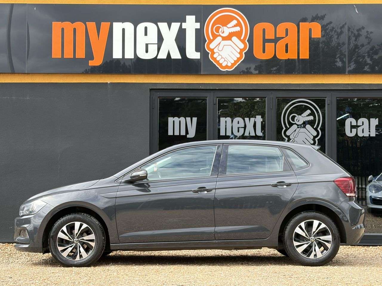 2019 VOLKSWAGEN POLO 2019 VOLKSWAGEN POLO