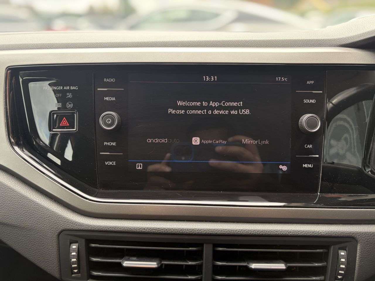 2019 VOLKSWAGEN POLO 2019 VOLKSWAGEN POLO