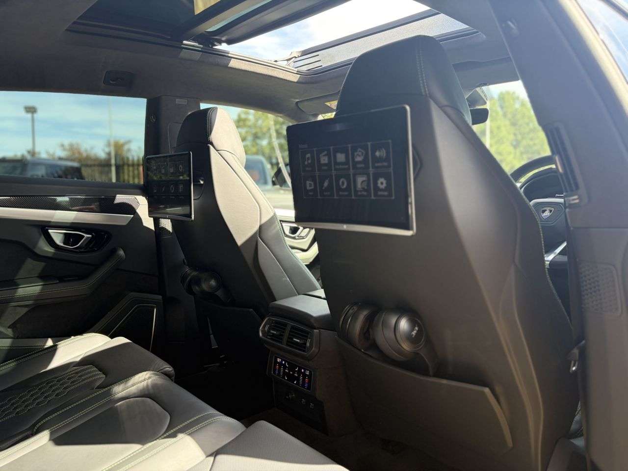 2026 LAMBORGHINI URUS 2026 LAMBORGHINI URUS