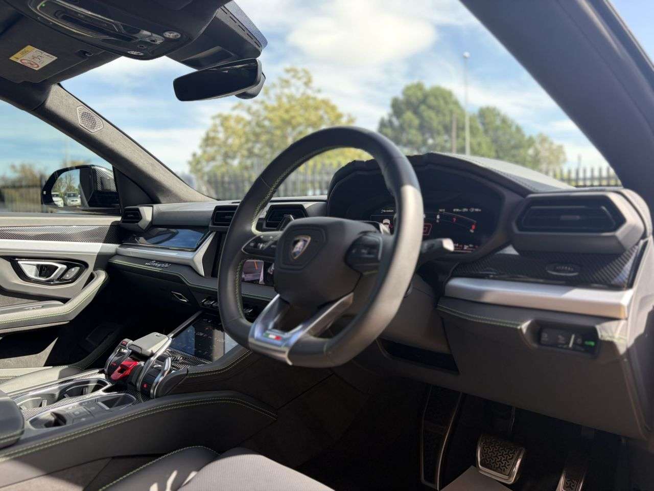 2026 LAMBORGHINI URUS 2026 LAMBORGHINI URUS
