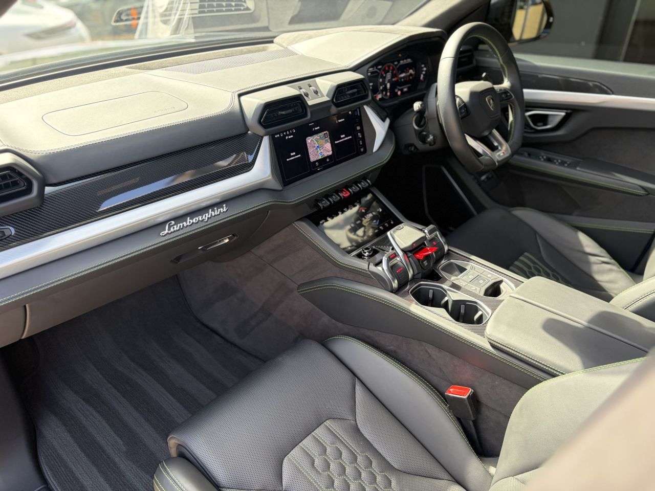 2026 LAMBORGHINI URUS 2026 LAMBORGHINI URUS