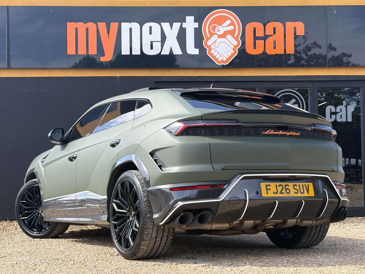 2026 LAMBORGHINI URUS 2026 LAMBORGHINI URUS