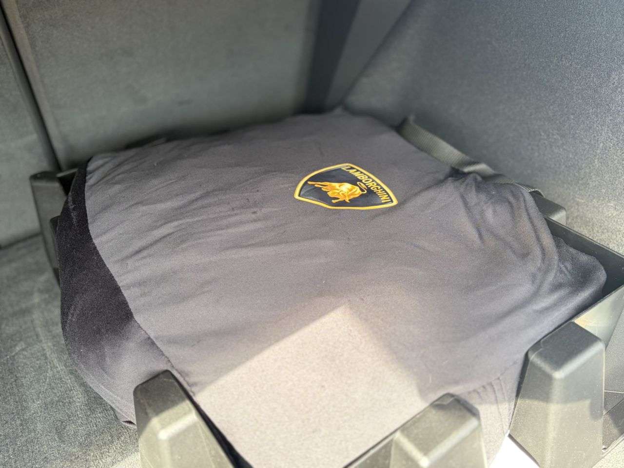 2026 LAMBORGHINI URUS 2026 LAMBORGHINI URUS