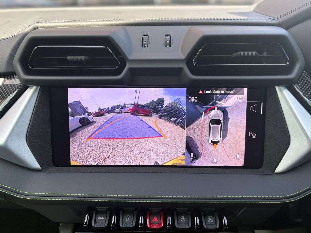 2026 LAMBORGHINI URUS 2026 LAMBORGHINI URUS