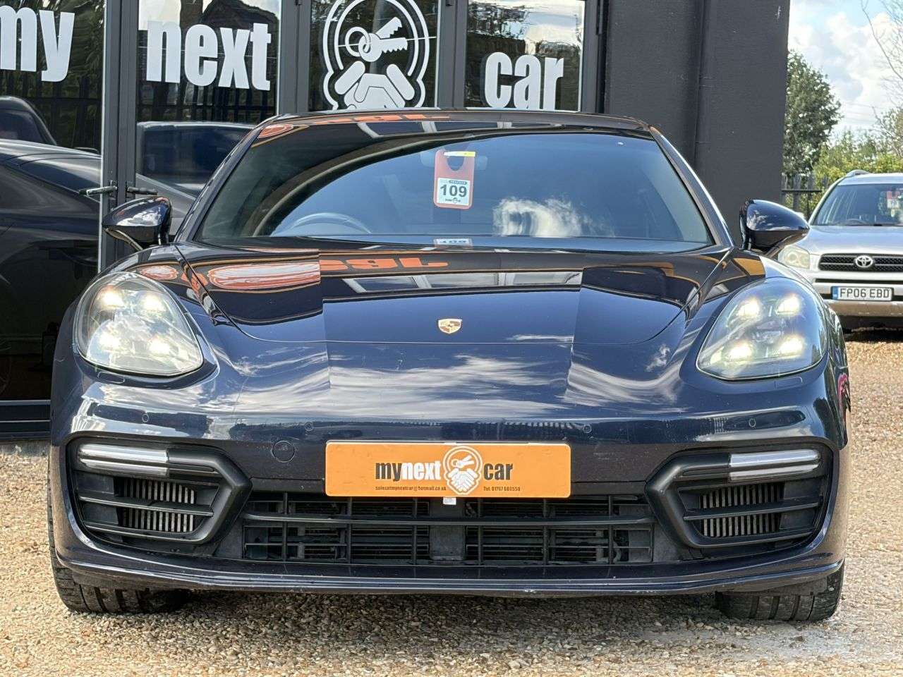 A 2019 PORSCHE PANAMERA 2.9 V6 4 Saloon 5dr Petrol PDK 4WD Euro 6 (s/s) (330 ps) FRONT & REAR HEATE A 2019 PORSCHE PANAMERA 2.9 V6 4 Saloon 5dr Petrol PDK 4WD Euro 6 (s/s) (330 ps) FRONT & REAR HEATE