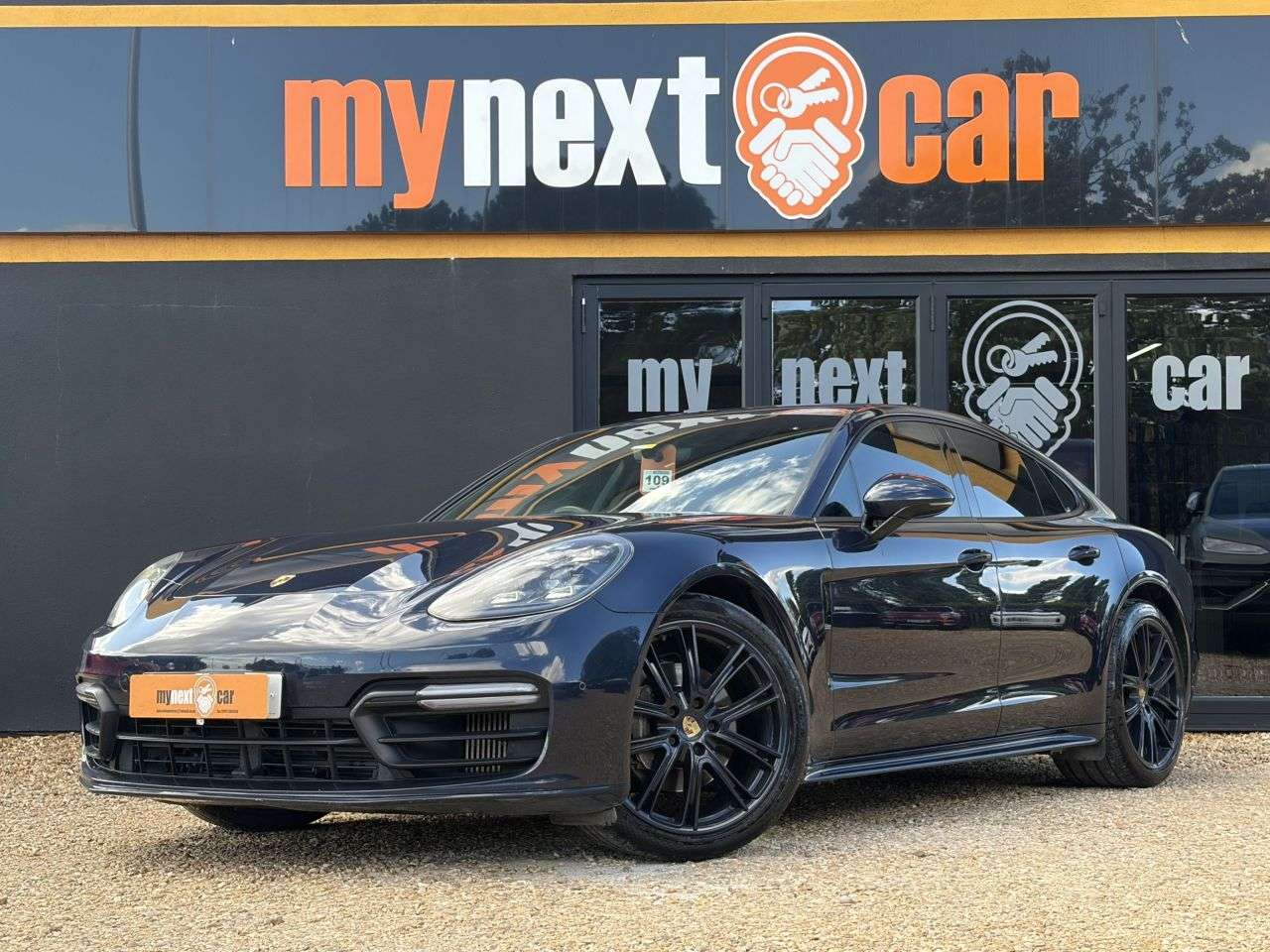 A 2019 PORSCHE PANAMERA 2.9 V6 4 Saloon 5dr Petrol PDK 4WD Euro 6 (s/s) (330 ps) FRONT & REAR HEATE A 2019 PORSCHE PANAMERA 2.9 V6 4 Saloon 5dr Petrol PDK 4WD Euro 6 (s/s) (330 ps) FRONT & REAR HEATE