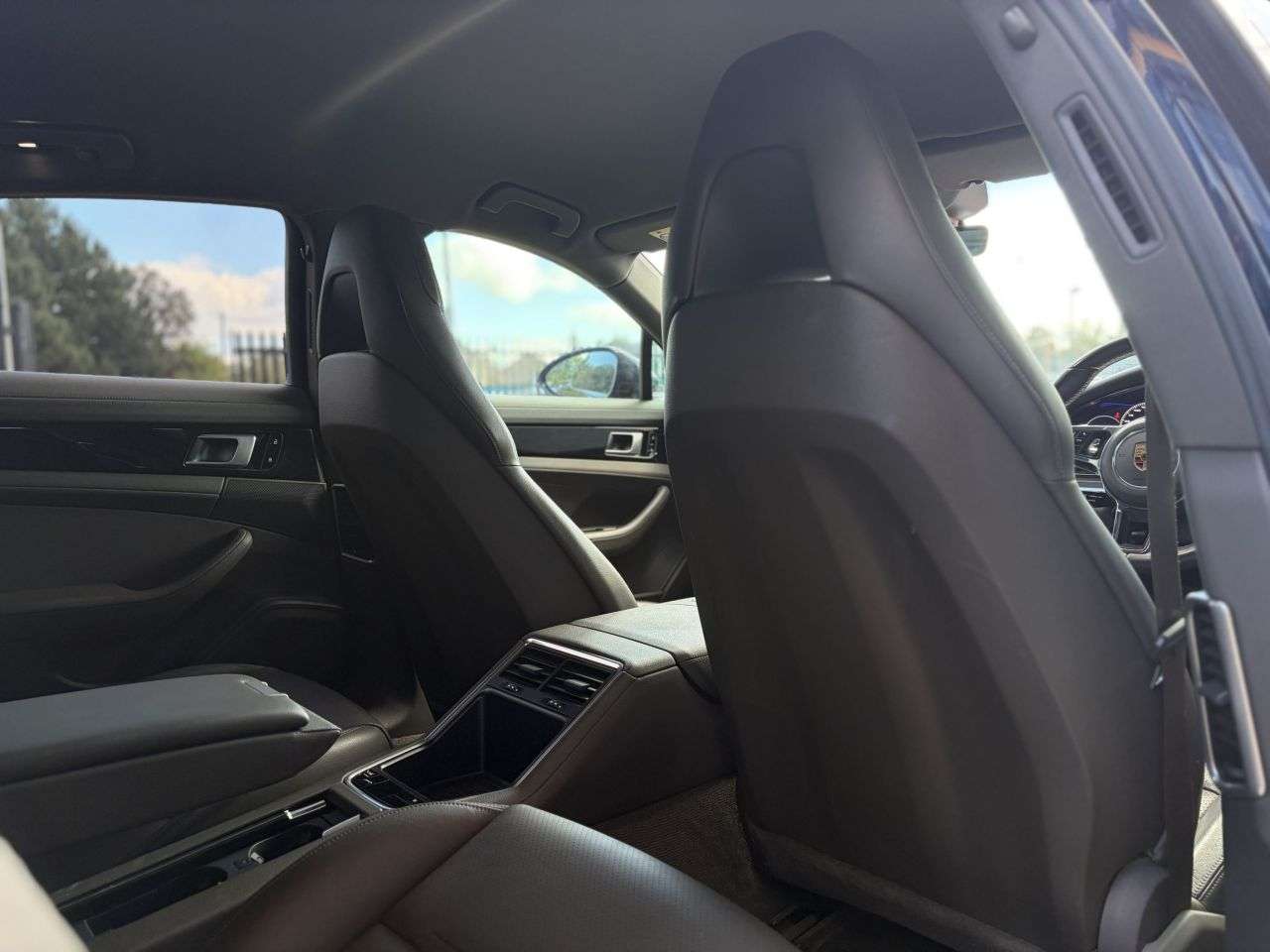 2019 PORSCHE PANAMERA 2019 PORSCHE PANAMERA