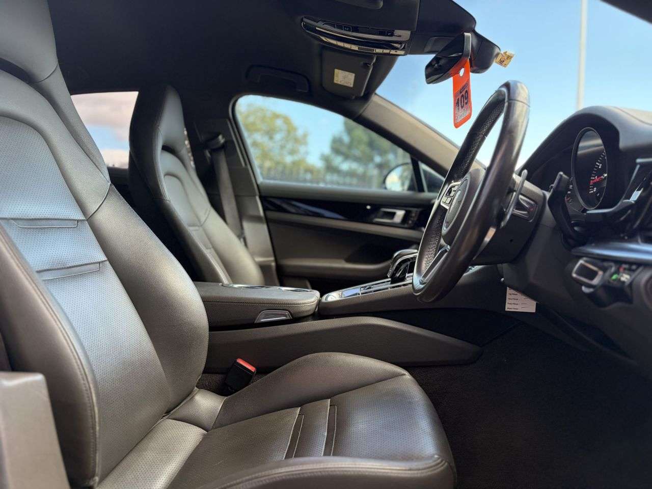 2019 PORSCHE PANAMERA 2019 PORSCHE PANAMERA