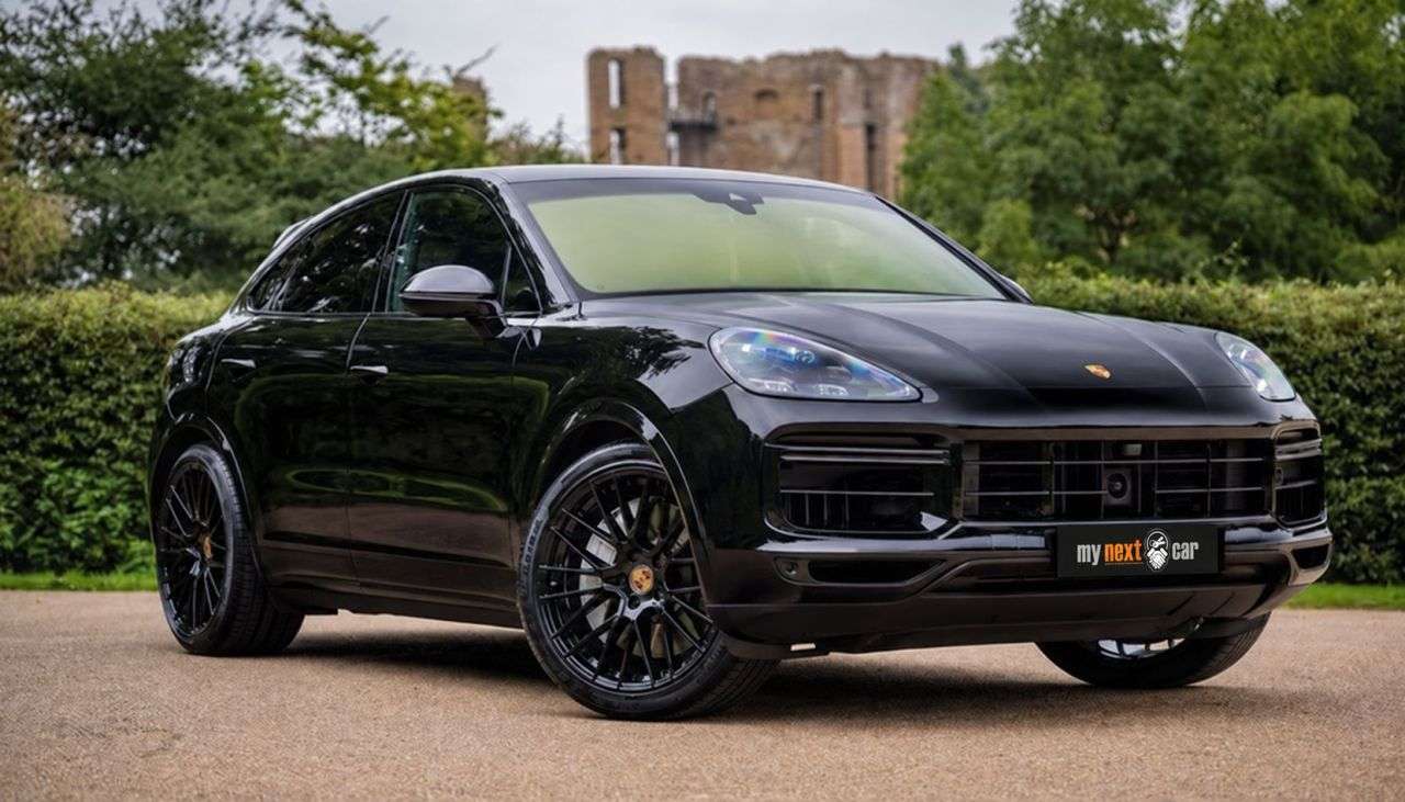 A 2019 PORSCHE CAYENNE 4.0T V8 Turbo Coupe 5dr Petrol TiptronicS 4WD Euro 6 (s/s) (550 ps) NIGHT V A 2019 PORSCHE CAYENNE 4.0T V8 Turbo Coupe 5dr Petrol TiptronicS 4WD Euro 6 (s/s) (550 ps) NIGHT V
