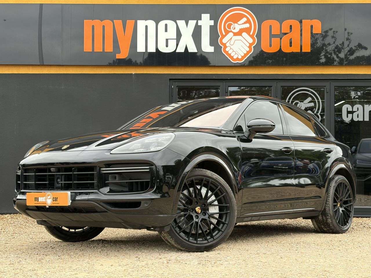 A 2019 PORSCHE CAYENNE 4.0T V8 Turbo Coupe 5dr Petrol TiptronicS 4WD Euro 6 (s/s) (550 ps) NIGHT V A 2019 PORSCHE CAYENNE 4.0T V8 Turbo Coupe 5dr Petrol TiptronicS 4WD Euro 6 (s/s) (550 ps) NIGHT V