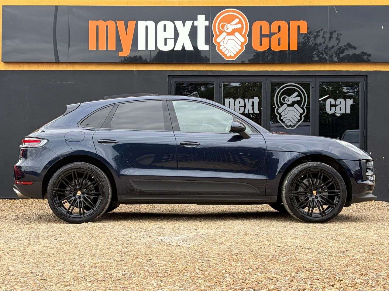 2021 PORSCHE MACAN 2021 PORSCHE MACAN