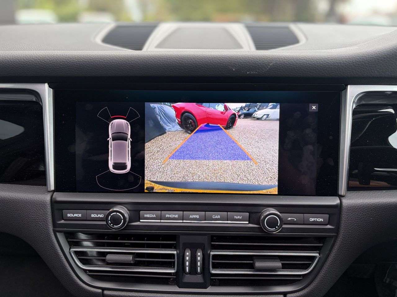 2021 PORSCHE MACAN 2021 PORSCHE MACAN