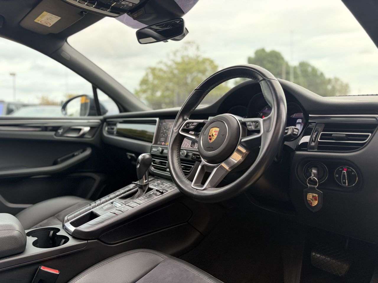 2021 PORSCHE MACAN 2021 PORSCHE MACAN