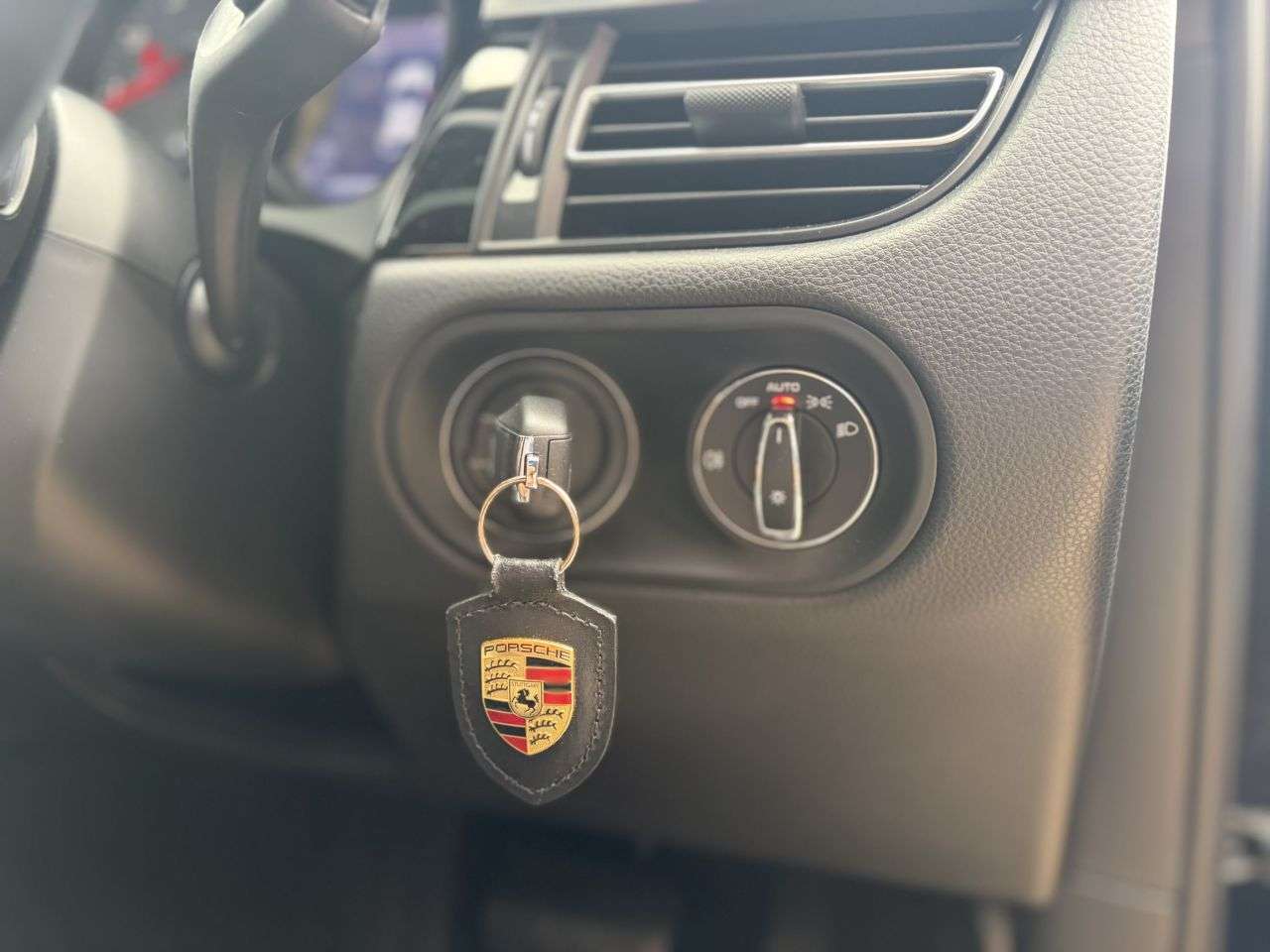 2021 PORSCHE MACAN 2021 PORSCHE MACAN
