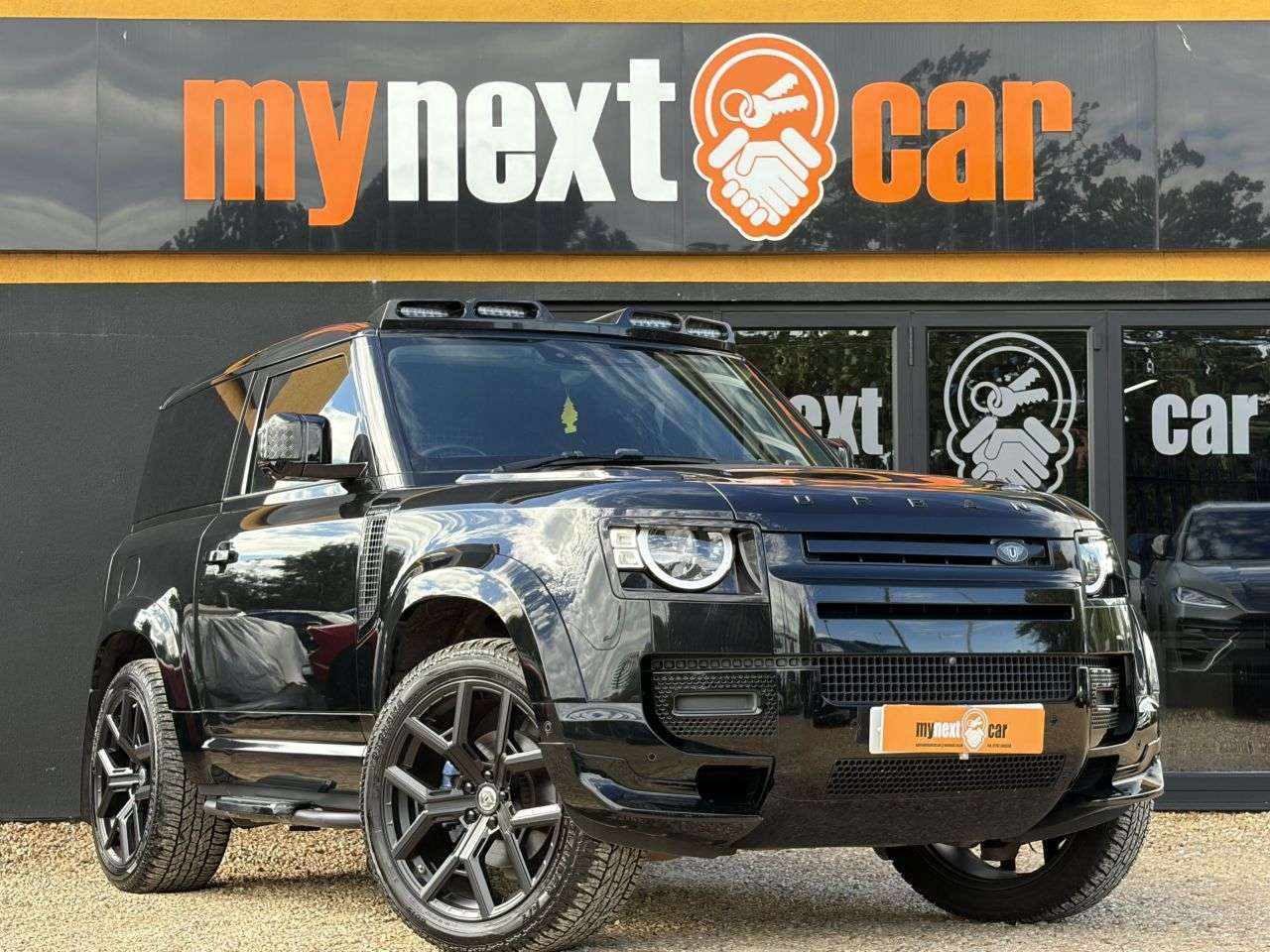 A 2023 LAND ROVER DEFENDER HARD TOP A 2023 LAND ROVER DEFENDER HARD TOP