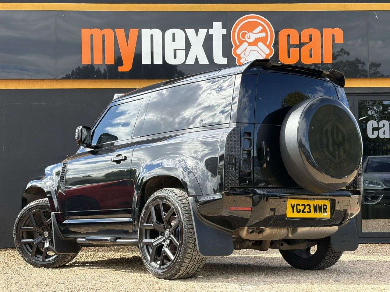 2023 LAND ROVER DEFENDER 2023 LAND ROVER DEFENDER