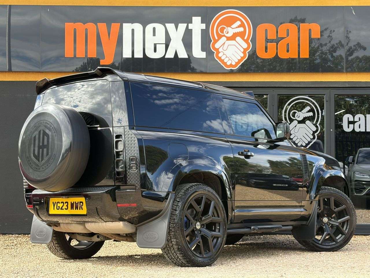 2023 LAND ROVER DEFENDER 2023 LAND ROVER DEFENDER