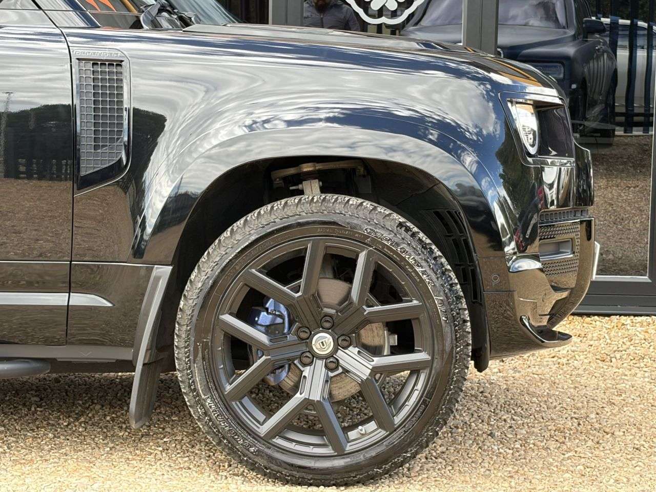 2023 LAND ROVER DEFENDER 2023 LAND ROVER DEFENDER