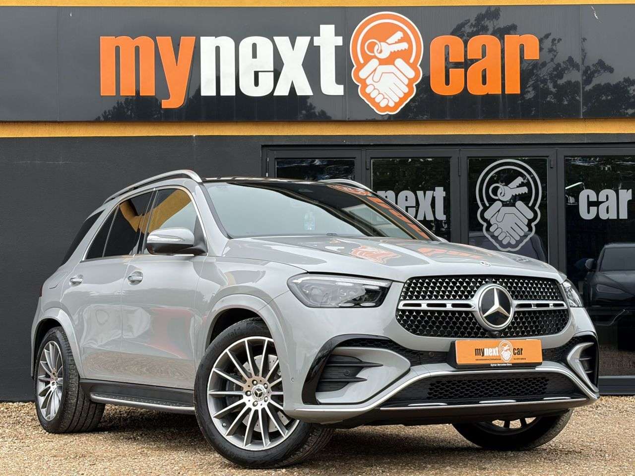 A 2025 MERCEDES-BENZ GLE 3.0 GLE450dh MHEV AMG Line (Premium) SUV 5dr Diesel Hybrid G-Tronic 4MATIC A 2025 MERCEDES-BENZ GLE 3.0 GLE450dh MHEV AMG Line (Premium) SUV 5dr Diesel Hybrid G-Tronic 4MATIC