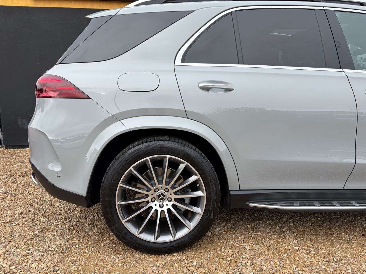 2025 MERCEDES-BENZ GLE 2025 MERCEDES-BENZ GLE