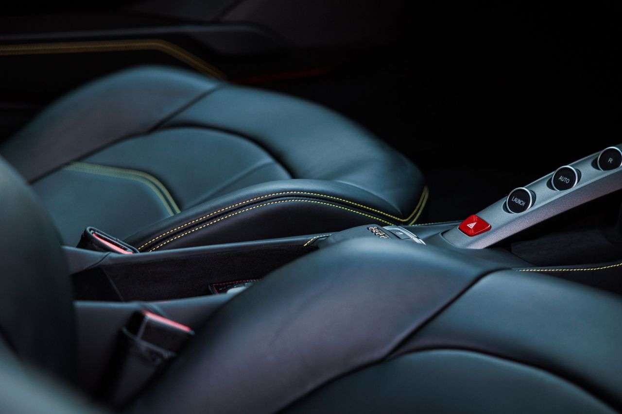 2018 FERRARI 488 2018 FERRARI 488