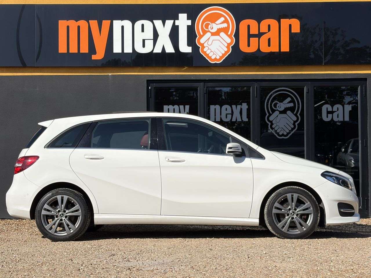 2018 MERCEDES-BENZ B CLASS 2018 MERCEDES-BENZ B CLASS