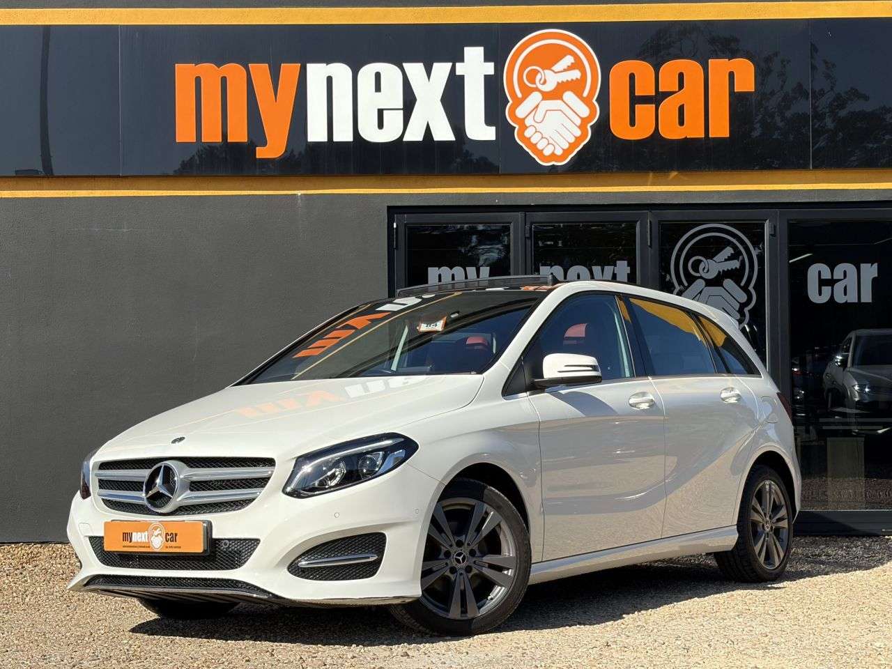 A 2018 MERCEDES-BENZ B CLASS 2.1 B200d Exclusive Edition (Plus) MPV 5dr Diesel 7G-DCT Euro 6 (s/s) (136 A 2018 MERCEDES-BENZ B CLASS 2.1 B200d Exclusive Edition (Plus) MPV 5dr Diesel 7G-DCT Euro 6 (s/s) (136