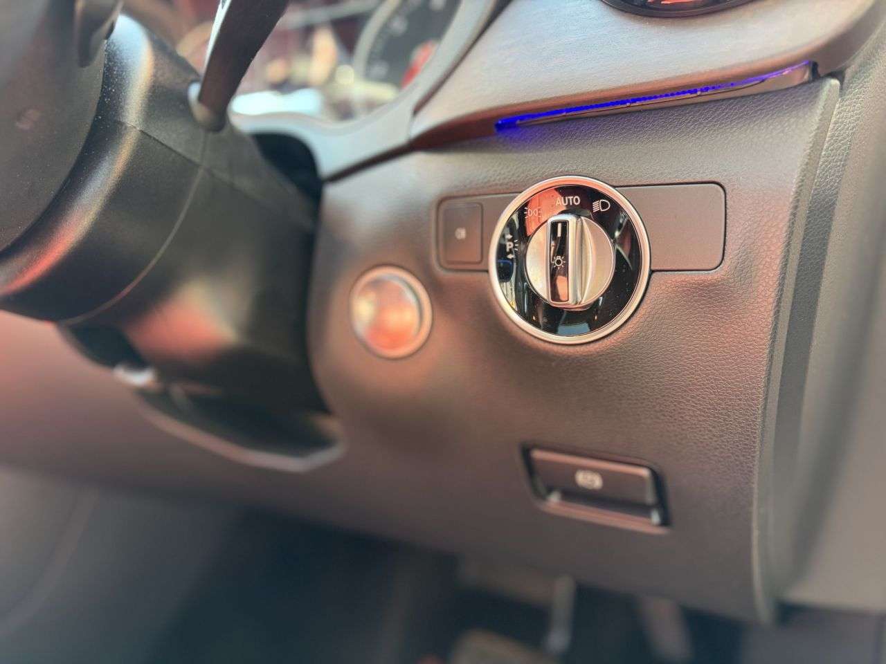 2018 MERCEDES-BENZ B CLASS 2018 MERCEDES-BENZ B CLASS