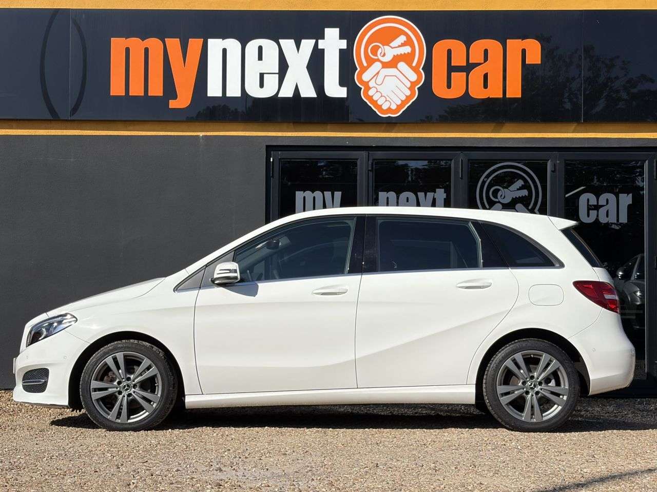 2018 MERCEDES-BENZ B CLASS 2018 MERCEDES-BENZ B CLASS