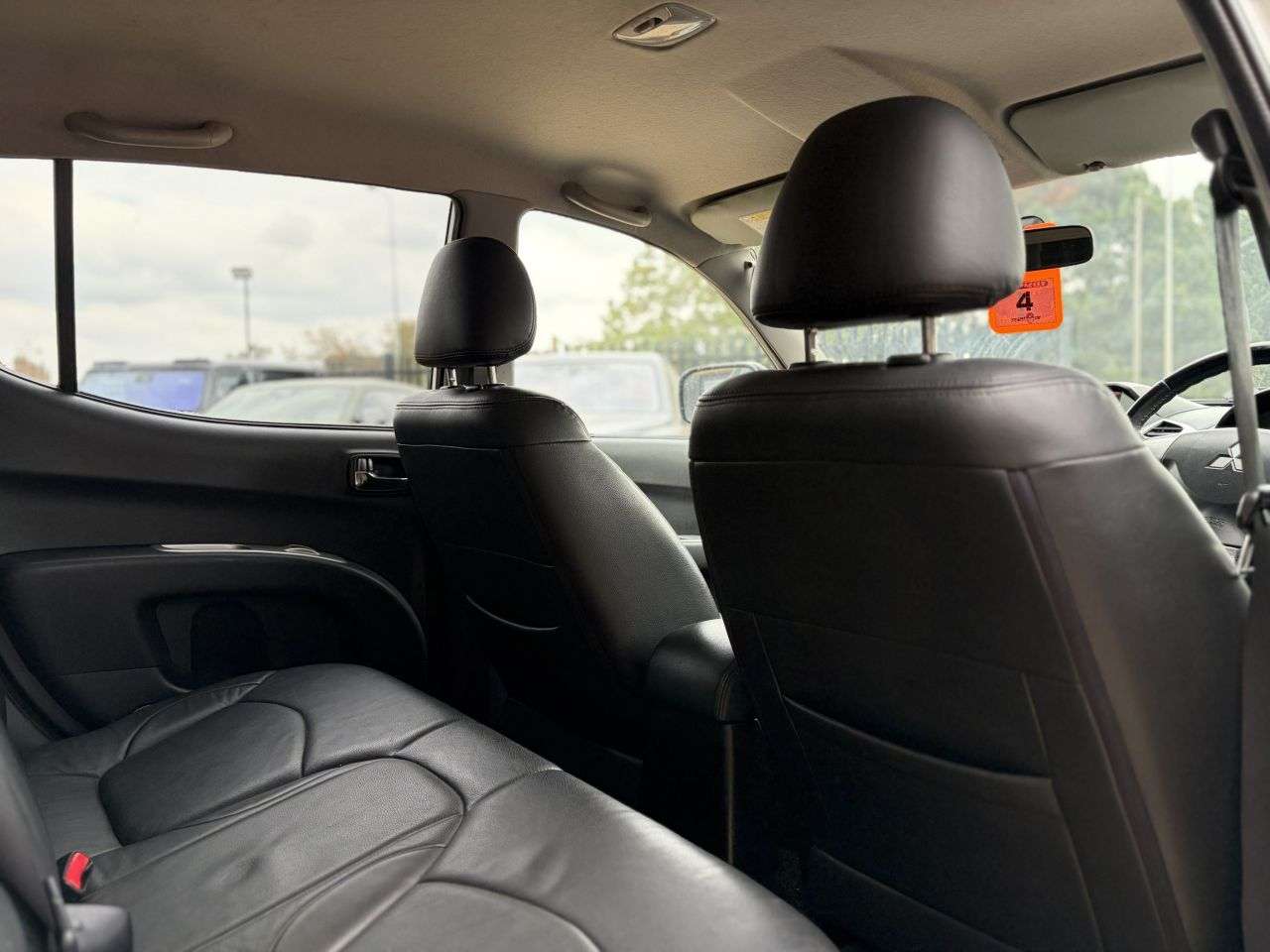 2015 MITSUBISHI L200 2015 MITSUBISHI L200