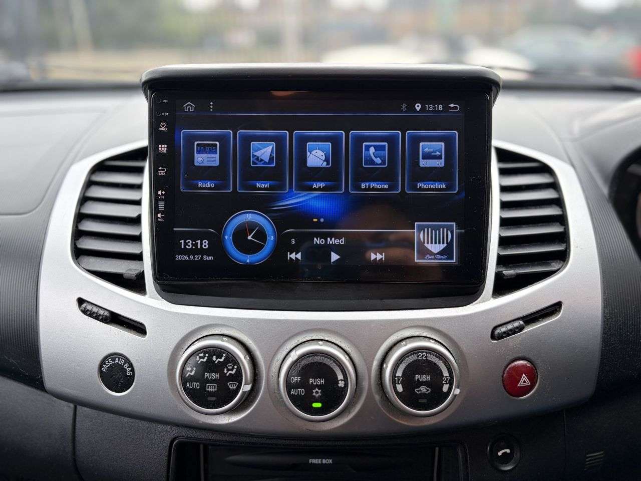 2015 MITSUBISHI L200 2015 MITSUBISHI L200