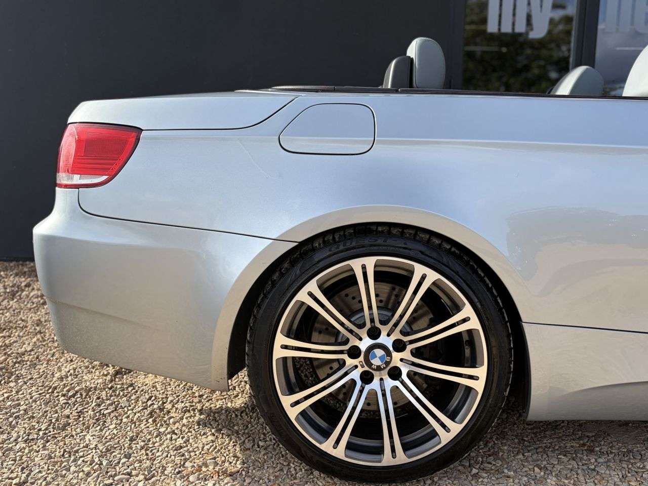 2009 BMW M3 2009 BMW M3