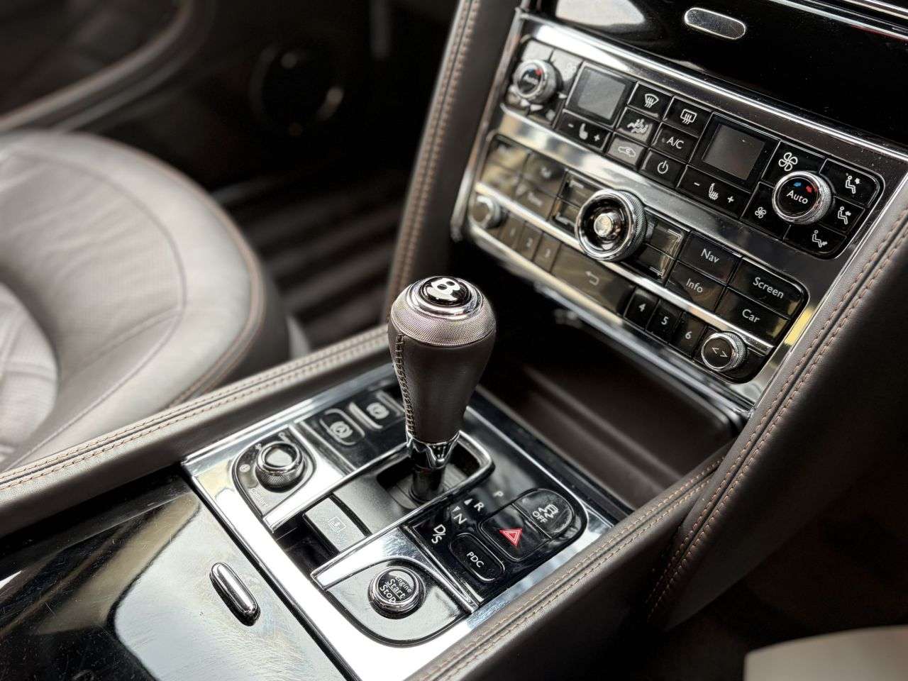 2015 BENTLEY MULSANNE 2015 BENTLEY MULSANNE