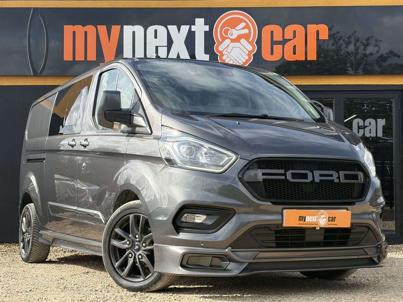 A 2021 FORD TRANSIT CUSTOM 2.0 320 EcoBlue Limited Crew Van Double Cab 5dr Diesel Manual L2 H1 Euro 6 A 2021 FORD TRANSIT CUSTOM 2.0 320 EcoBlue Limited Crew Van Double Cab 5dr Diesel Manual L2 H1 Euro 6