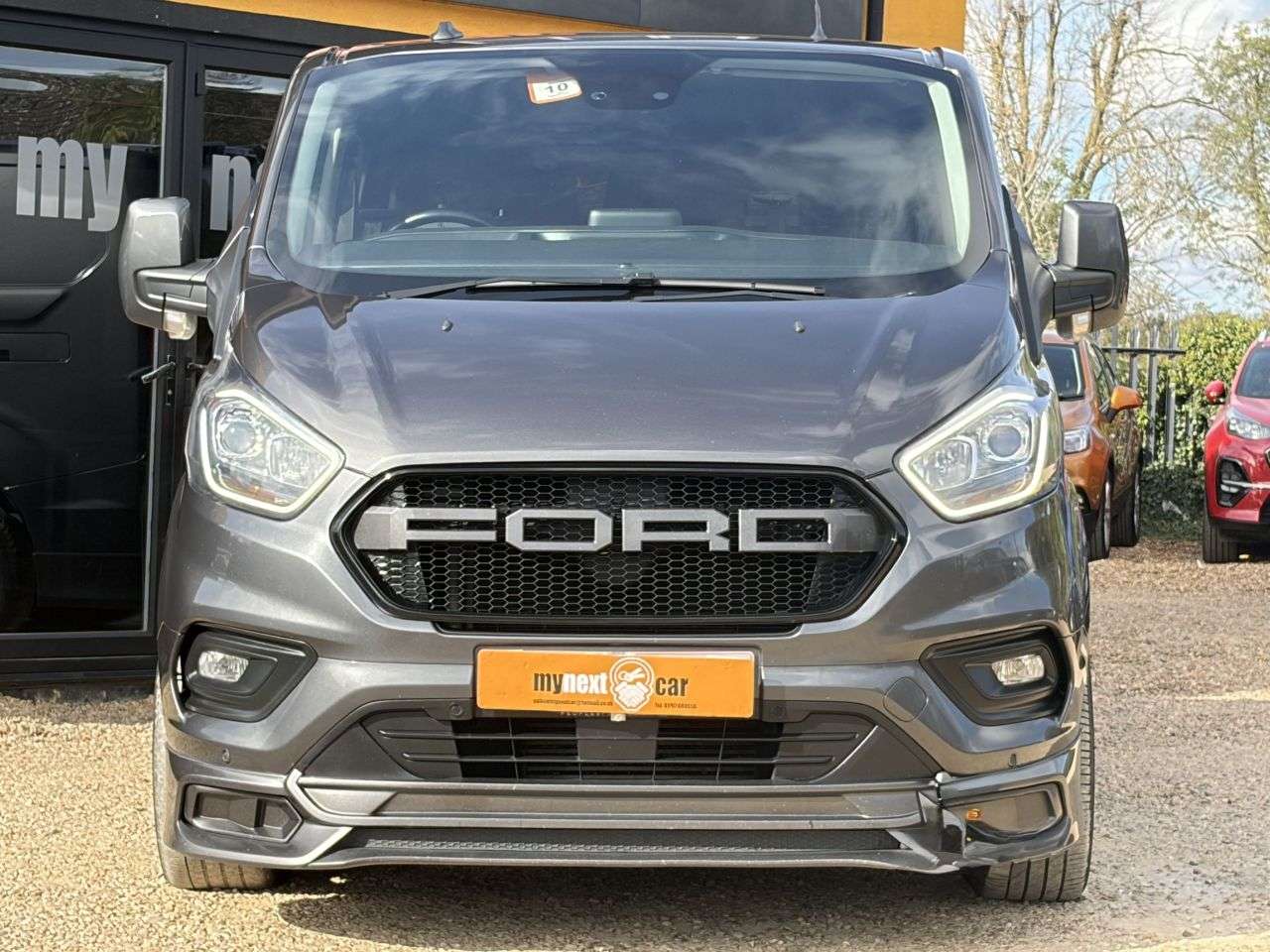A 2021 FORD TRANSIT CUSTOM 2.0 320 EcoBlue Limited Crew Van Double Cab 5dr Diesel Manual L2 H1 Euro 6 A 2021 FORD TRANSIT CUSTOM 2.0 320 EcoBlue Limited Crew Van Double Cab 5dr Diesel Manual L2 H1 Euro 6