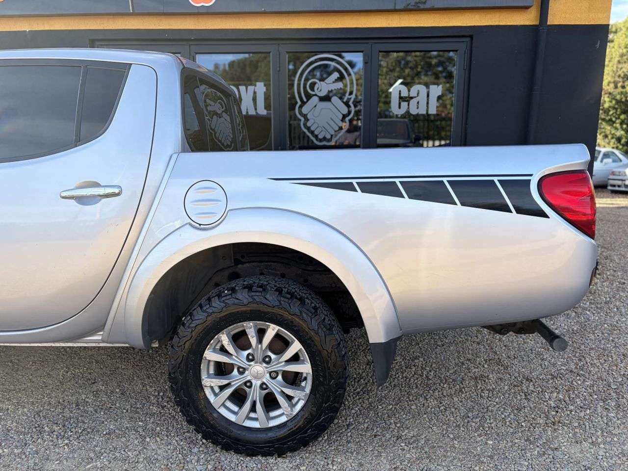 2015 MITSUBISHI L200 2015 MITSUBISHI L200