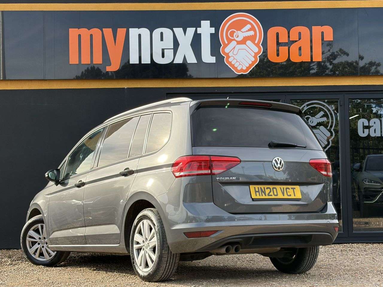 2020 VOLKSWAGEN TOURAN 2020 VOLKSWAGEN TOURAN