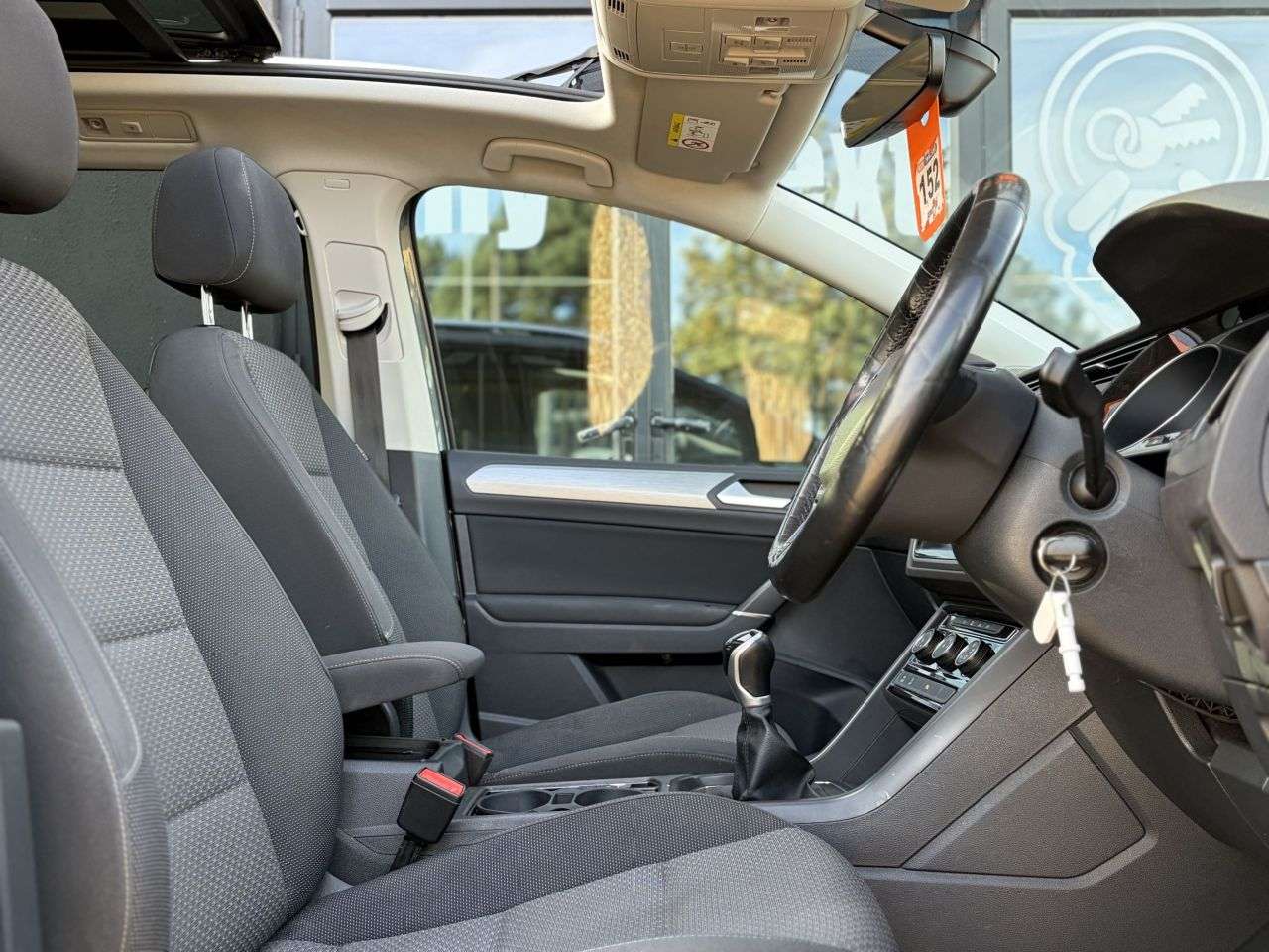 2020 VOLKSWAGEN TOURAN 2020 VOLKSWAGEN TOURAN