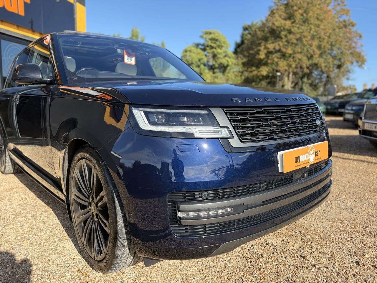 A 2022 LAND ROVER RANGE ROVER 4.4 P530 V8 Autobiography SUV 5dr Petrol Auto 4WD Euro 6 (s/s) (LWB, 7Seat) A 2022 LAND ROVER RANGE ROVER 4.4 P530 V8 Autobiography SUV 5dr Petrol Auto 4WD Euro 6 (s/s) (LWB, 7Seat)
