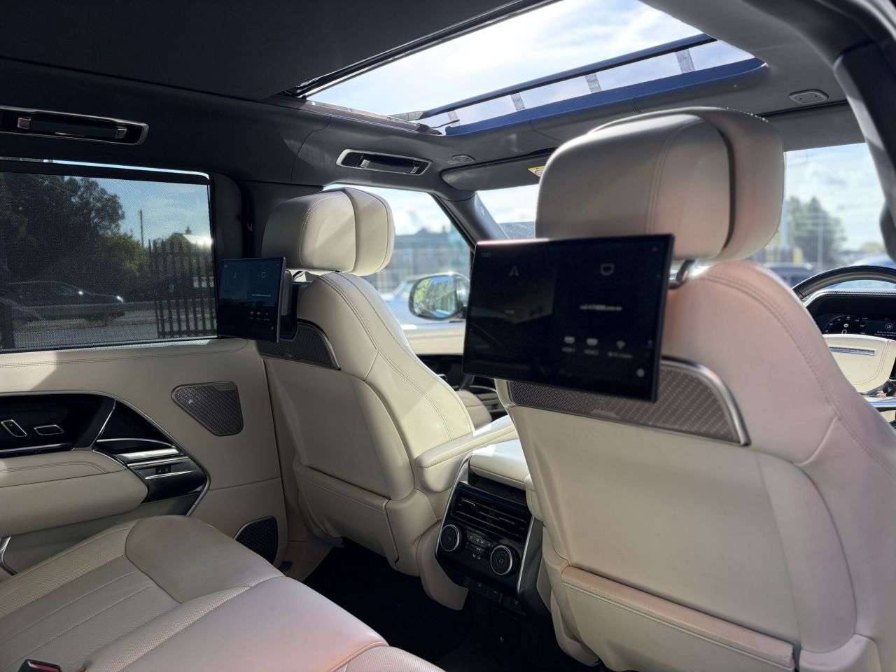 2022 LAND ROVER RANGE ROVER 2022 LAND ROVER RANGE ROVER