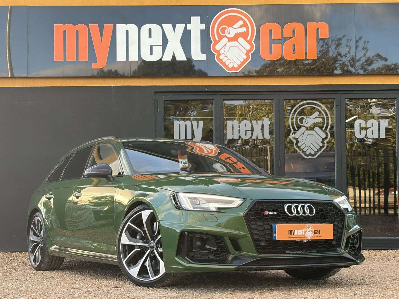 A 2018 AUDI RS4 AVANT 2.9 TFSI V6 Estate 5dr Petrol Tiptronic quattro Euro 6 (s/s) (450 ps) Massi A 2018 AUDI RS4 AVANT 2.9 TFSI V6 Estate 5dr Petrol Tiptronic quattro Euro 6 (s/s) (450 ps) Massi