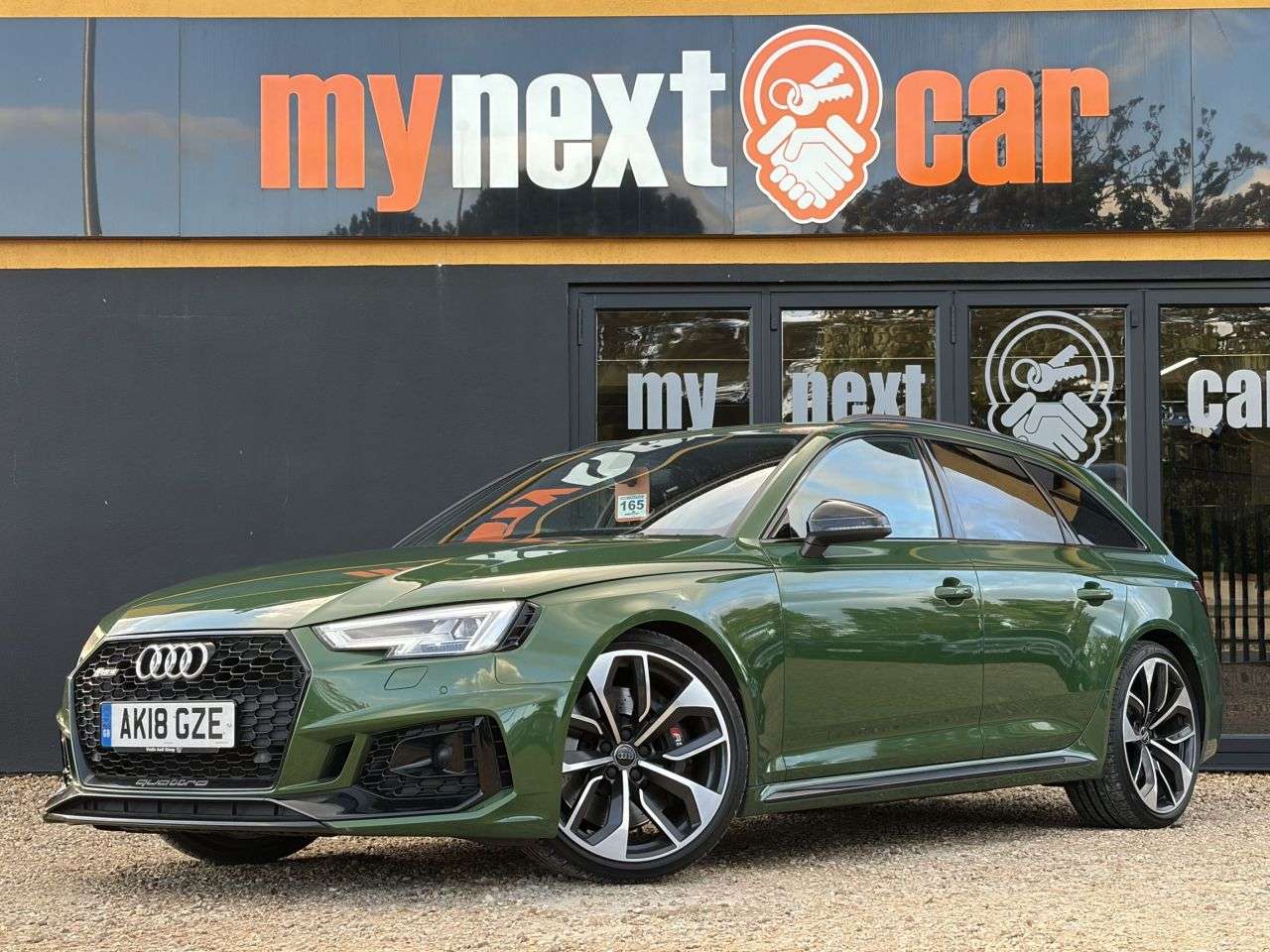 A 2018 AUDI RS4 AVANT 2.9 TFSI V6 Estate 5dr Petrol Tiptronic quattro Euro 6 (s/s) (450 ps) Massi A 2018 AUDI RS4 AVANT 2.9 TFSI V6 Estate 5dr Petrol Tiptronic quattro Euro 6 (s/s) (450 ps) Massi
