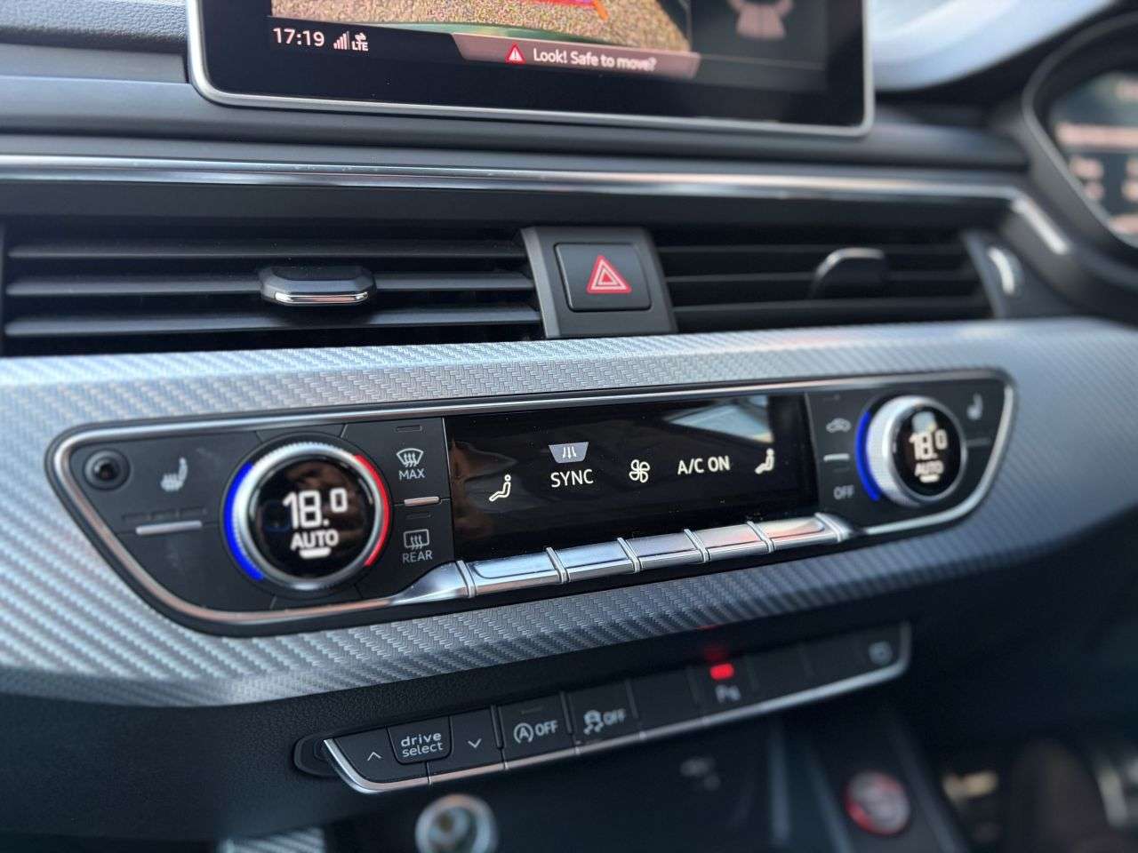 2018 AUDI RS4 AVANT 2018 AUDI RS4 AVANT