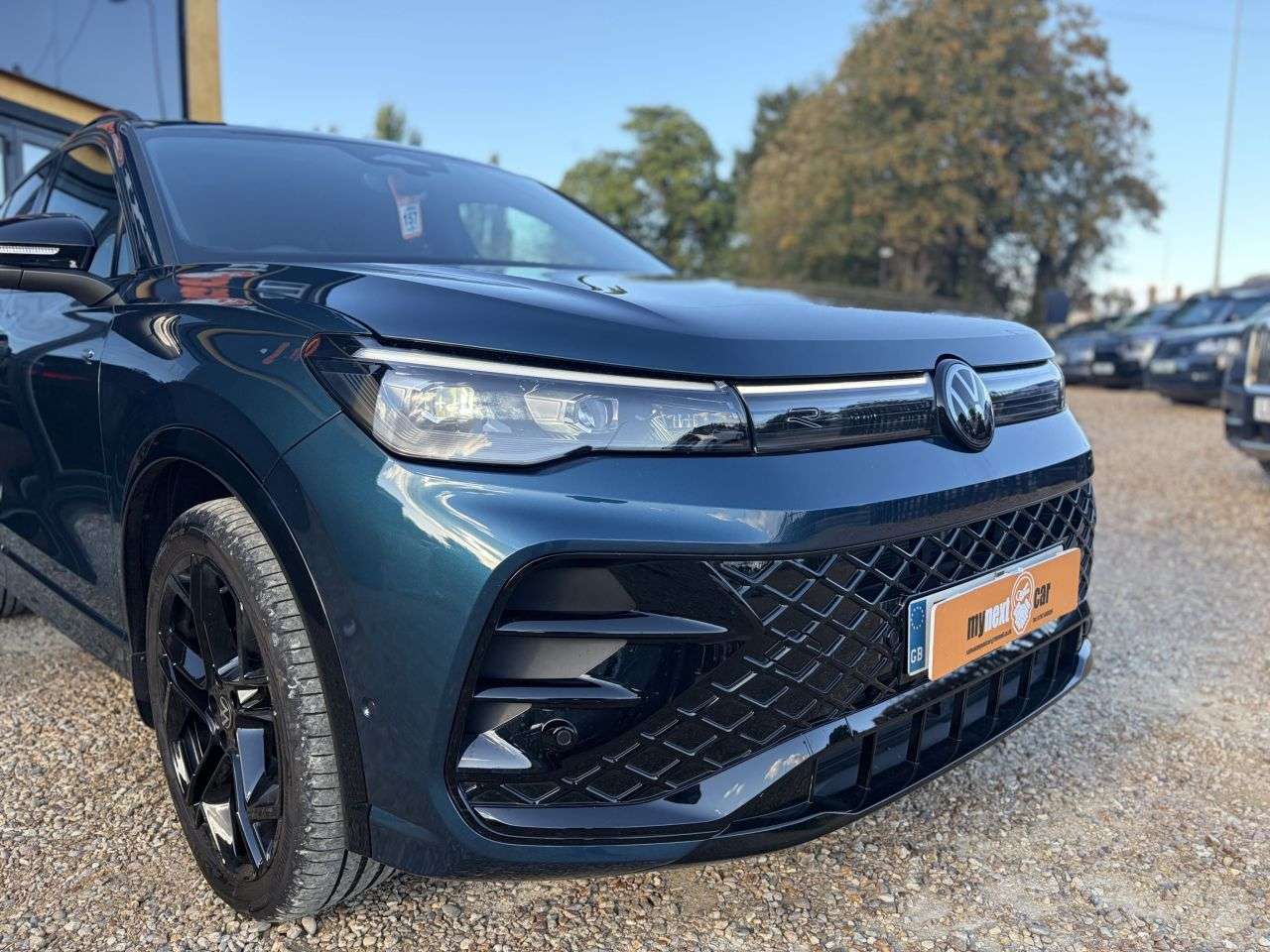 A 2025 VOLKSWAGEN TIGUAN 2.0 TDI R-Line SUV 5dr Diesel DSG Euro 6 (s/s) (150 ps) CAMERA, APPLE CAR P A 2025 VOLKSWAGEN TIGUAN 2.0 TDI R-Line SUV 5dr Diesel DSG Euro 6 (s/s) (150 ps) CAMERA, APPLE CAR P