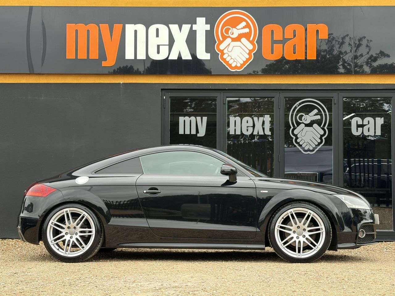 2011 AUDI TT 2011 AUDI TT